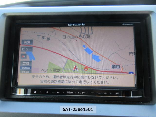 Honda e 2012-05 8011652-15
