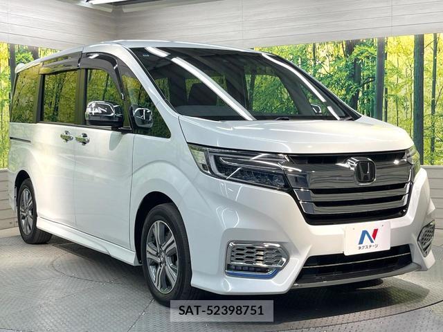 Honda e 2021-10 8011870-16