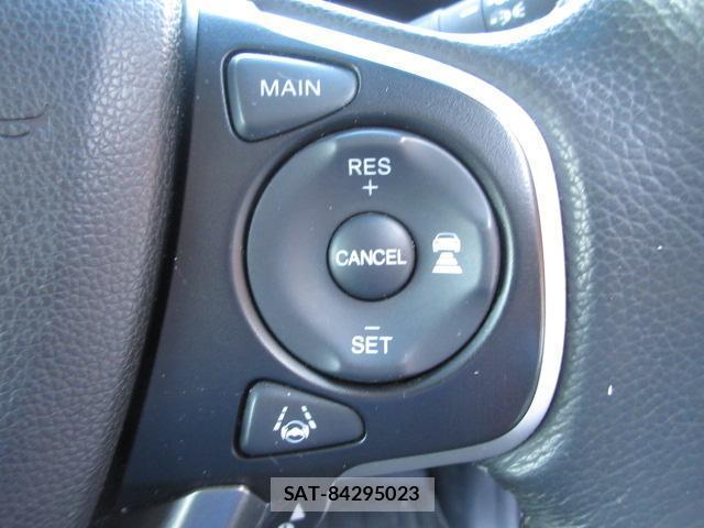 Honda e 2018-05 8011980-10