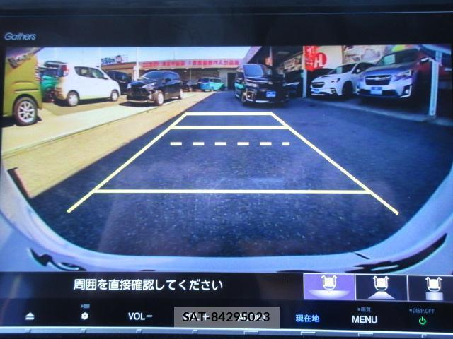Honda e 2018-05 8011980-4