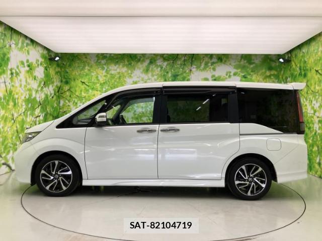 Honda e 2016-07 8012159-1
