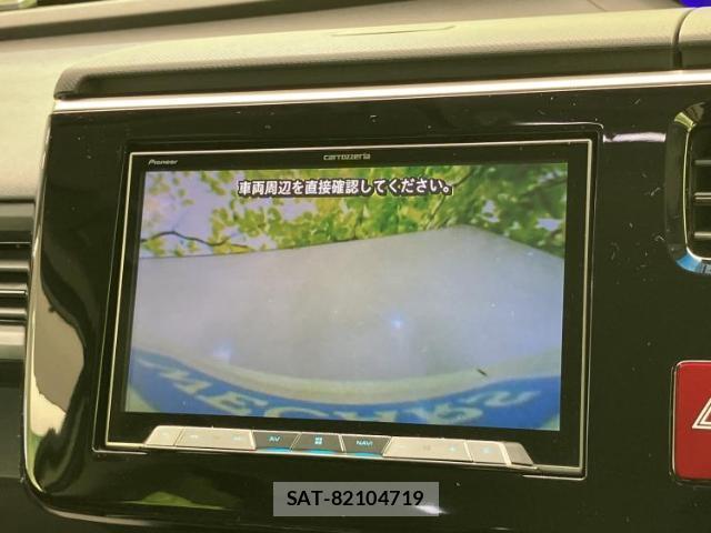 Honda e 2016-07 8012159-13