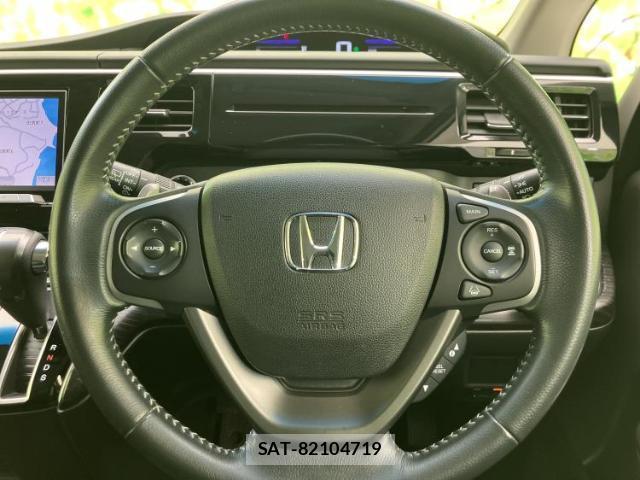 Honda e 2016-07 8012159-15