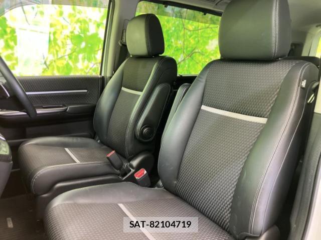 Honda e 2016-07 8012159-6