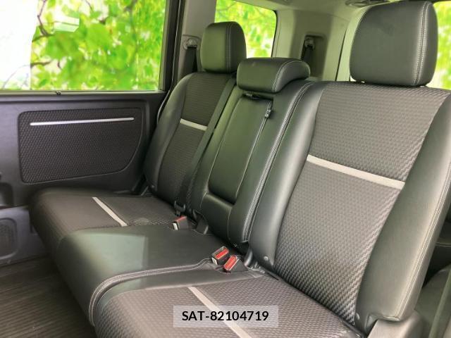 Honda e 2016-07 8012159-7