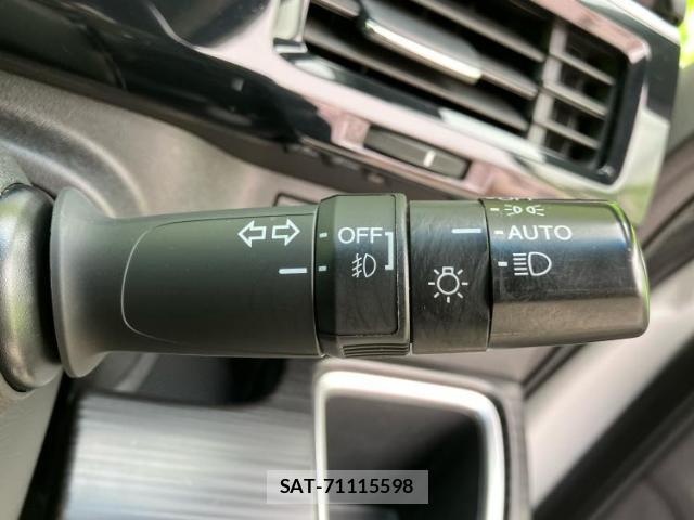 Honda e 2015-04 8012168-16