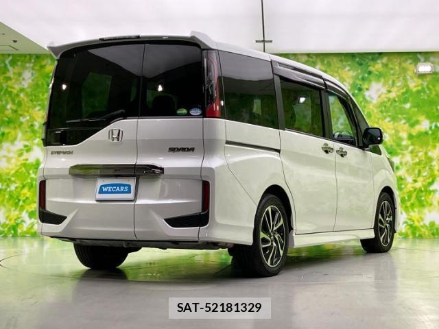Honda e 2017-09 8012187-2