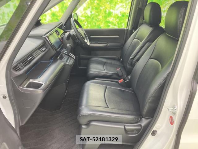Honda e 2017-09 8012187-6