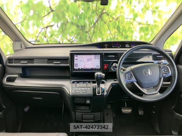 Honda e 2017-07 8012215-3