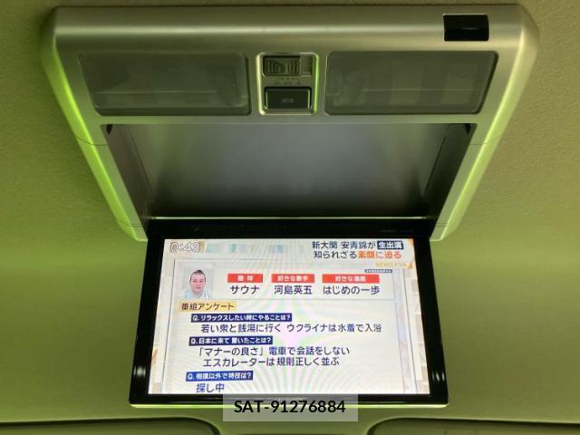 Honda e 2015-05 8012224-13