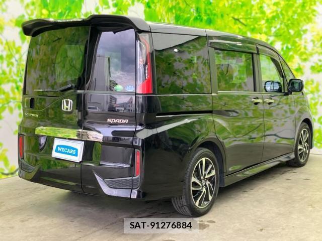 Honda e 2015-05 8012224-2