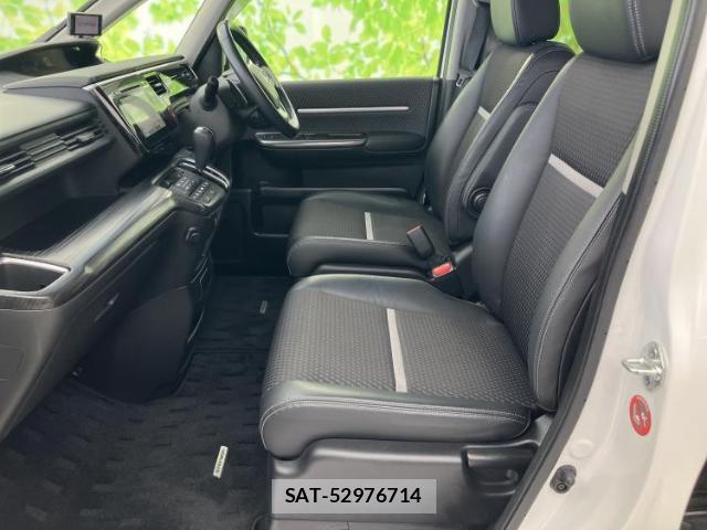 Honda e 2016-03 8012236-6