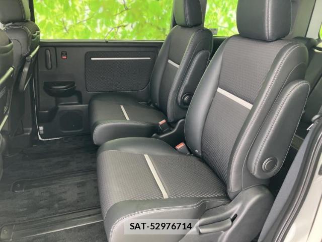 Honda e 2016-03 8012236-7