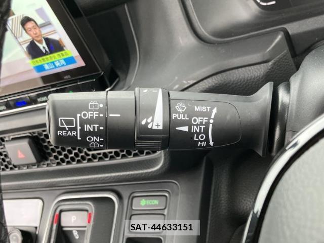 Honda e 2023-11 8012281-16