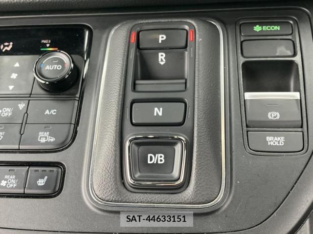 Honda e 2023-11 8012281-17