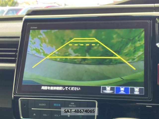Honda e 2017-04 8012308-11