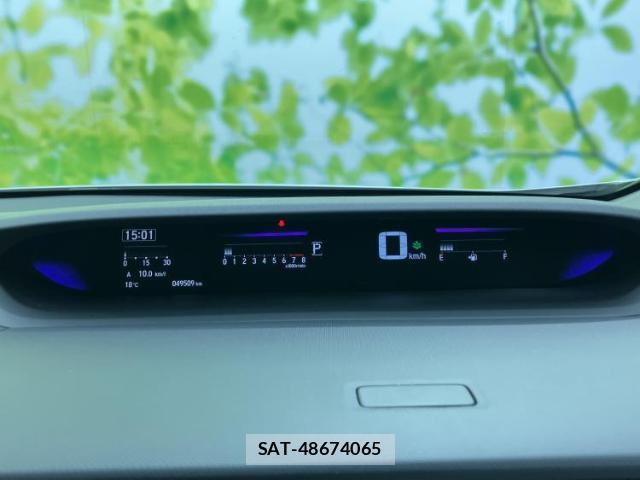 Honda e 2017-04 8012308-13