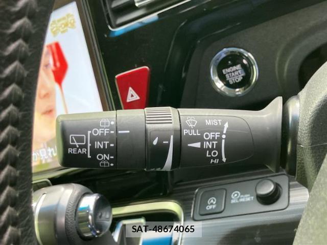 Honda e 2017-04 8012308-16