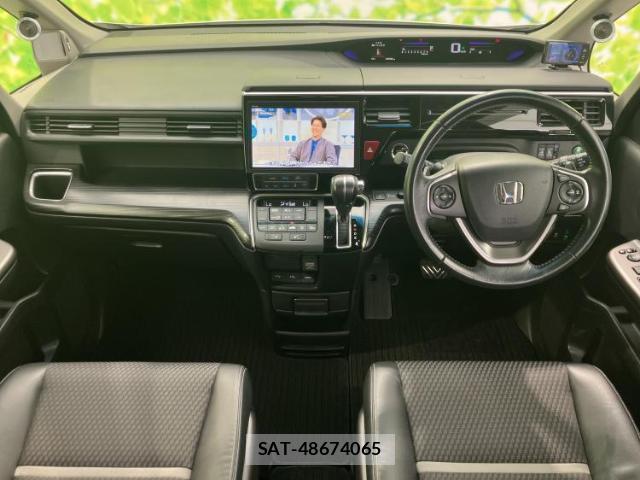 Honda e 2017-04 8012308-3
