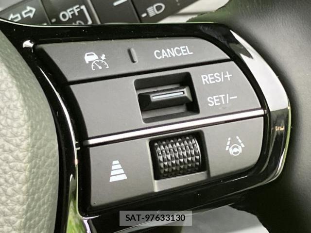 Honda e 2025-07 8012314-17