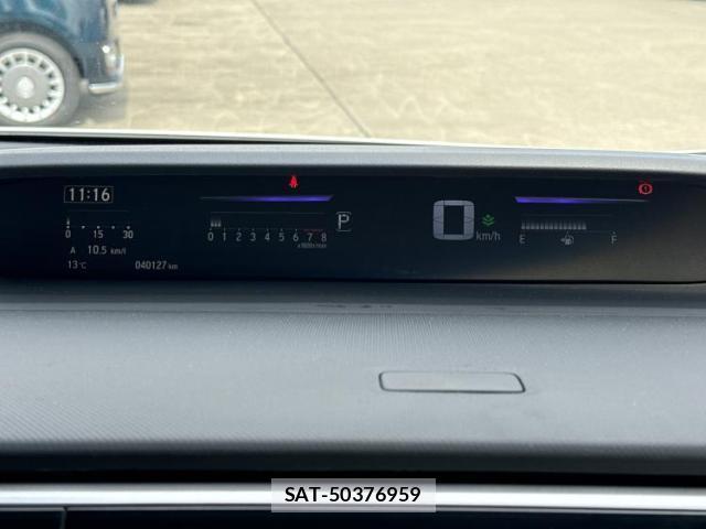 Honda e 2017-04 8012348-12