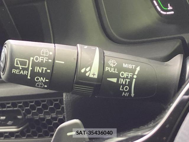 Honda e 2024-08 8012410-15