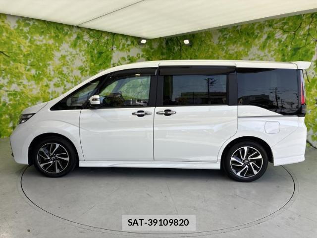 Honda e 2016-10 8012419-1