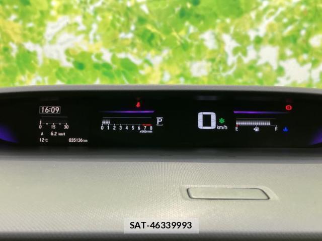 Honda e 2015-07 8012431-13