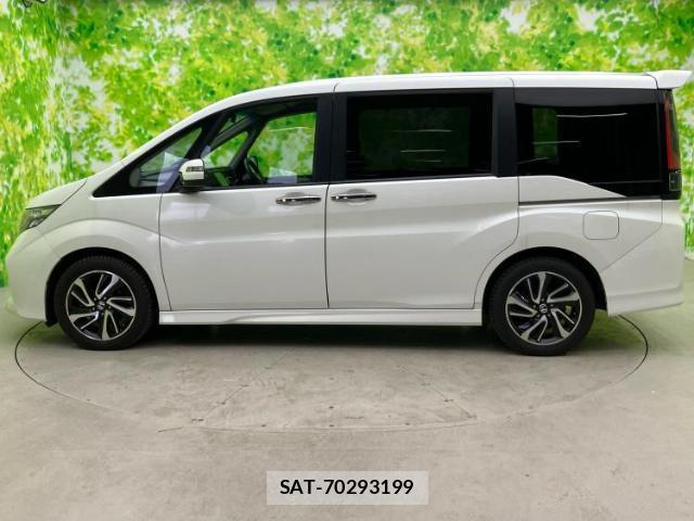 Honda e 2017-01 8012439-1