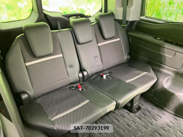 Honda e 2017-01 8012439-5