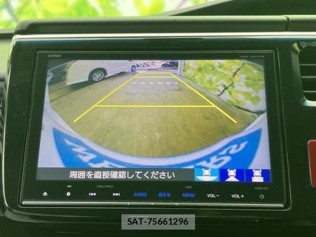Honda e 2015-09 8012440-11
