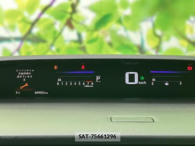 Honda e 2015-09 8012440-12
