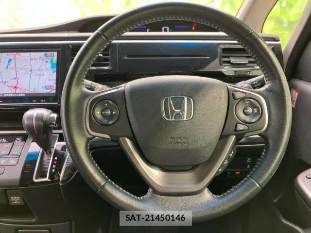 Honda e 2017-04 8012469-14
