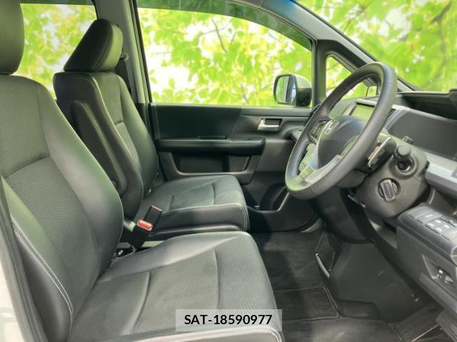 Honda e 2013-04 8012484-3
