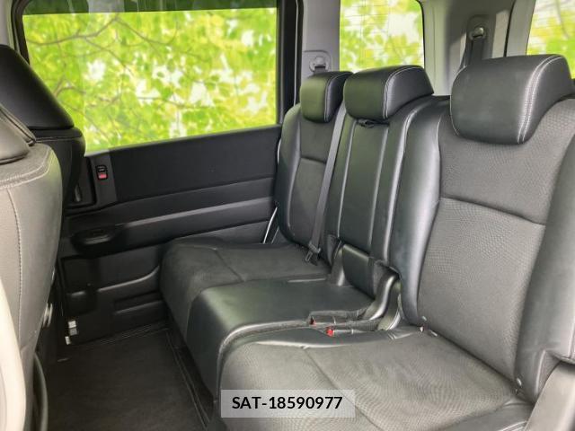 Honda e 2013-04 8012484-7