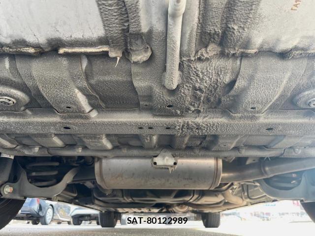 Honda e 2015-12 8003202-19
