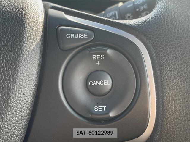 Honda e 2015-12 8003202-7