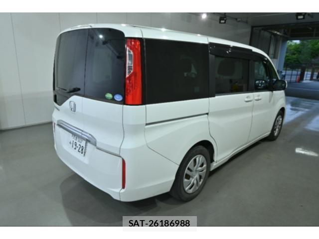 Honda e 2017-11 8003311-3