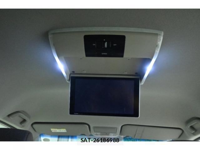 Honda e 2017-11 8003311-8