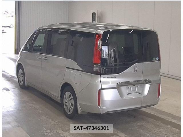 Honda e 2015-10 8003322-3