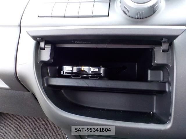Honda e 2007-06 8003855-19