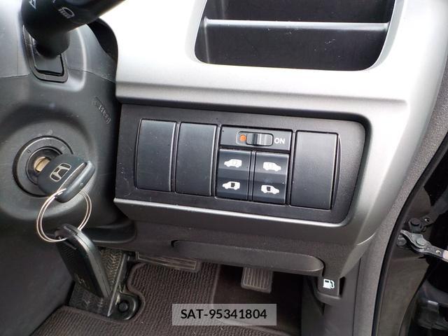 Honda e 2007-06 8003855-6
