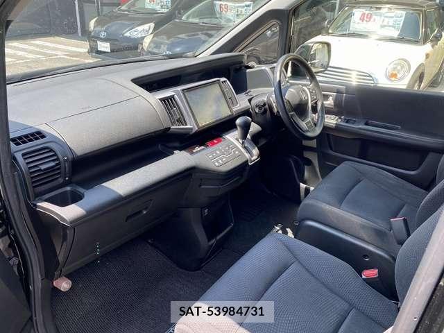 Honda e 2014-04 8003992-11