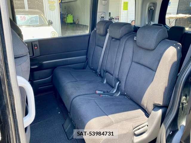 Honda e 2014-04 8003992-13