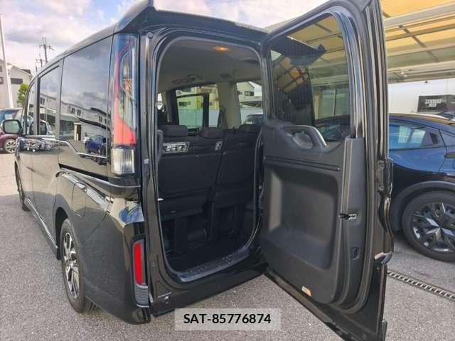 Honda e 2020-02 8004067-1