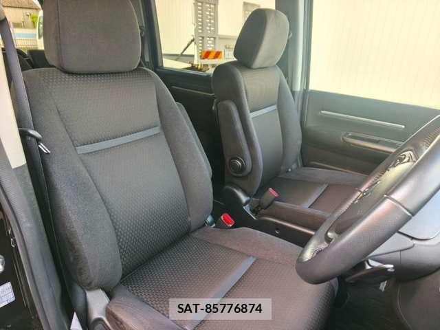 Honda e 2020-02 8004067-5