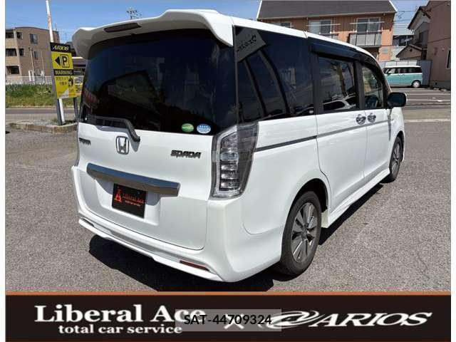 Honda e 2013-07 8004093-10
