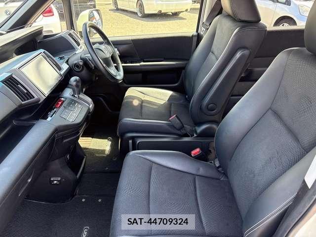 Honda e 2013-07 8004093-17