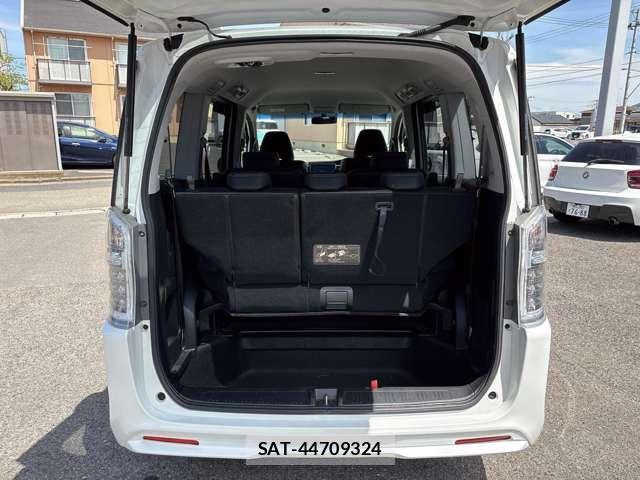 Honda e 2013-07 8004093-19