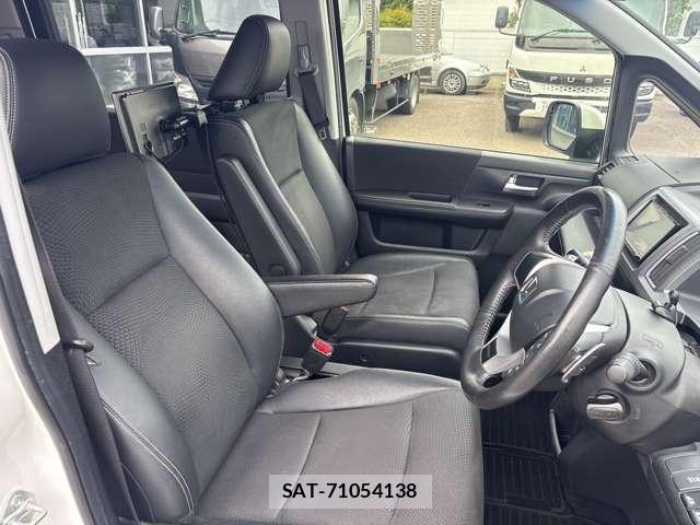 Honda e 2012-09 8004094-16